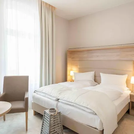 Готель Ostseehotel Warnemuende